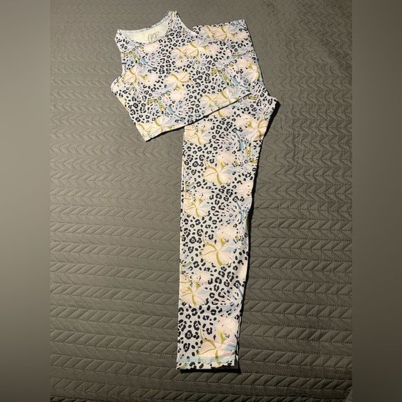 *NEW* FBF Ice Leopard Everyday Set - Picture 2 of 5